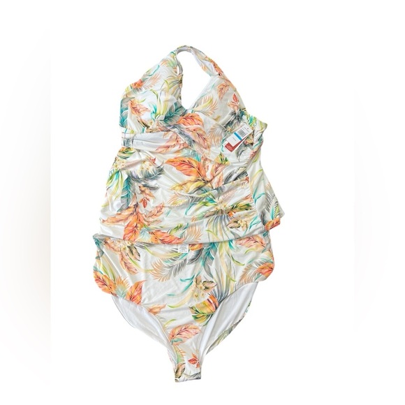 Jantzen Adjustable Strap V-Neck Tankini with Comfort Brief - Picture 3 of 10